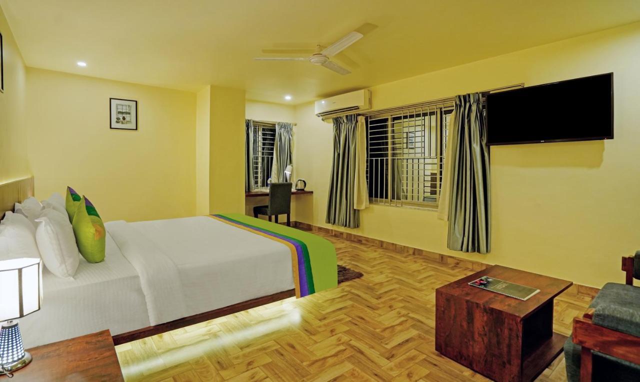 Hotel Treebo Golden Nest Bhubaneswar Zewnętrze zdjęcie