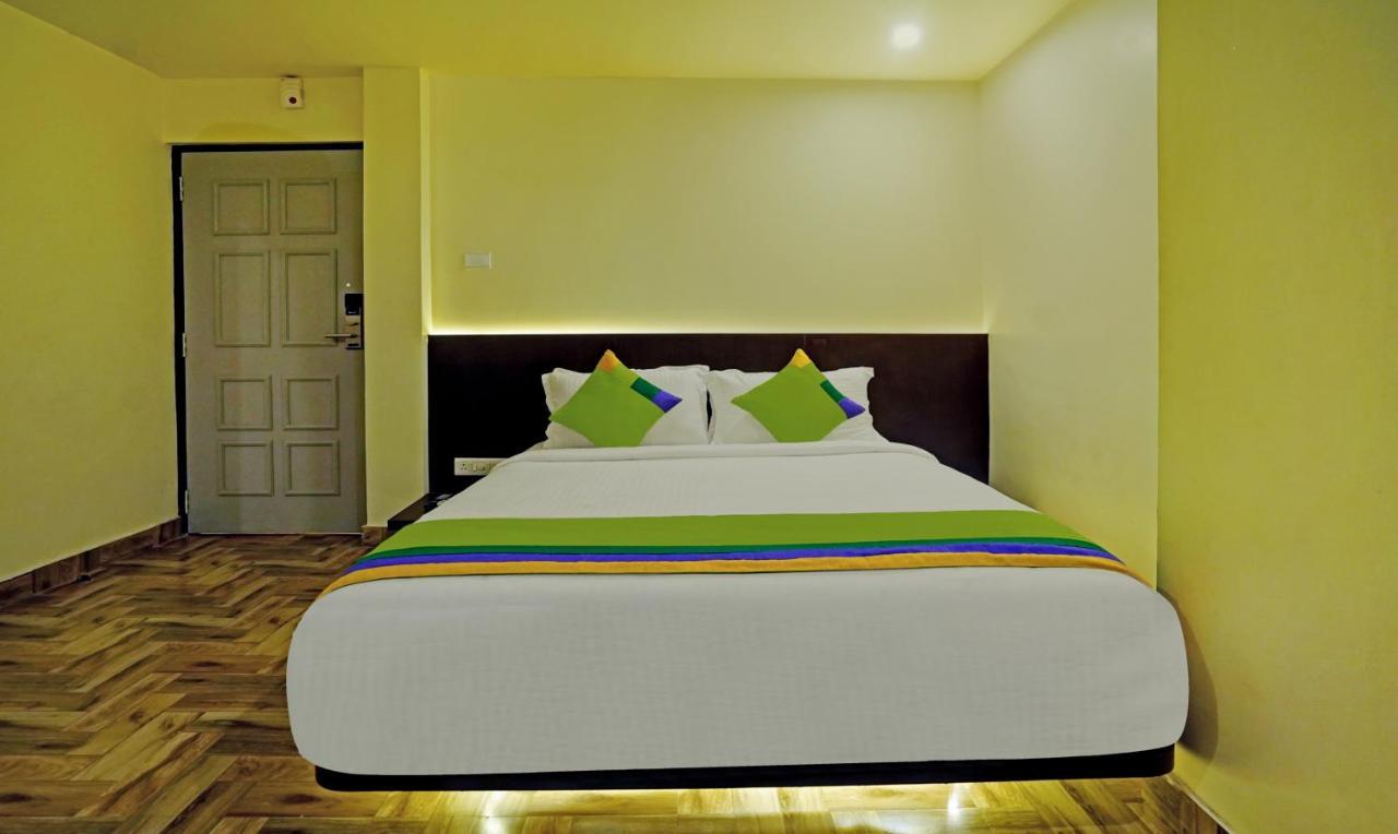 Hotel Treebo Golden Nest Bhubaneswar Zewnętrze zdjęcie