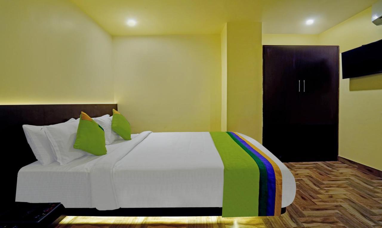 Hotel Treebo Golden Nest Bhubaneswar Zewnętrze zdjęcie