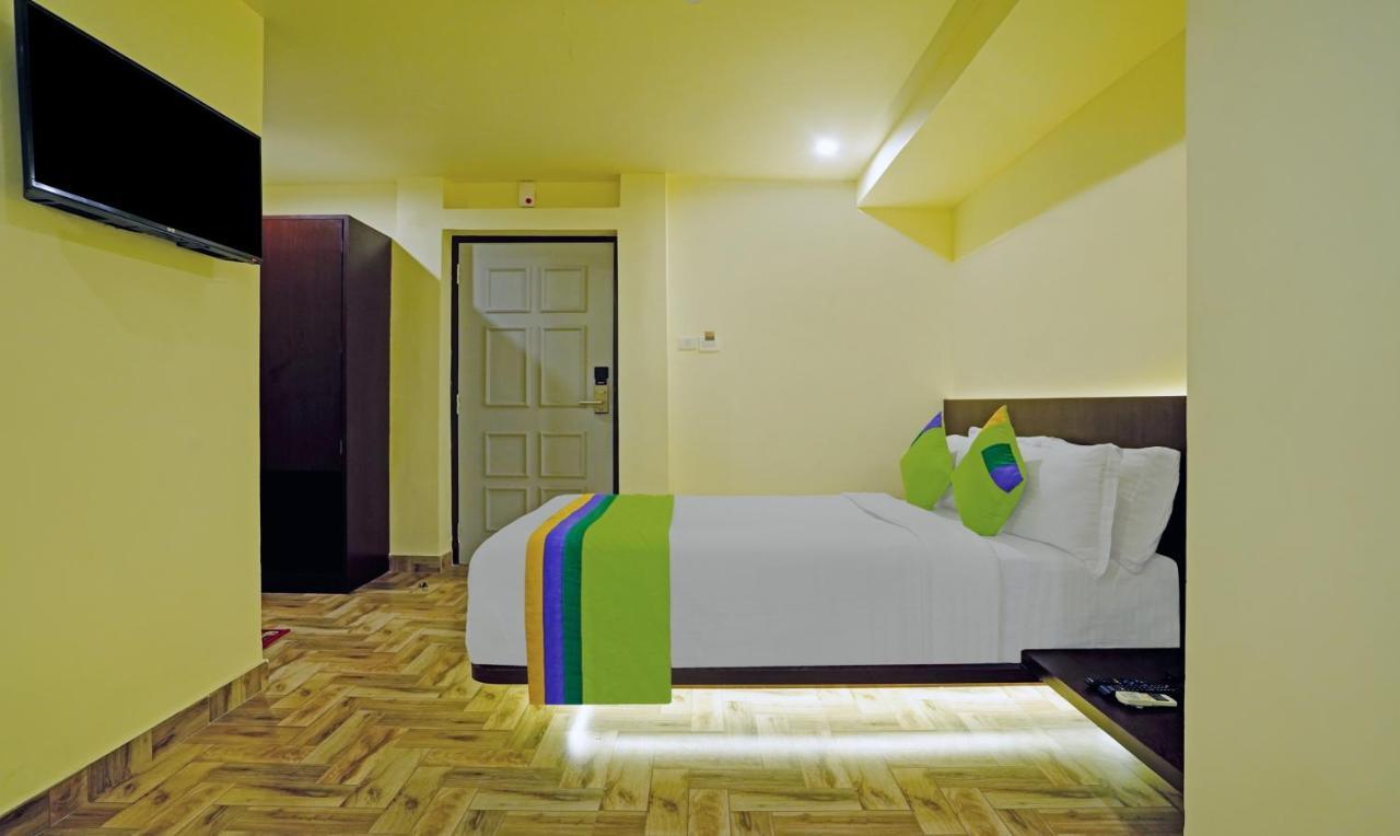 Hotel Treebo Golden Nest Bhubaneswar Zewnętrze zdjęcie